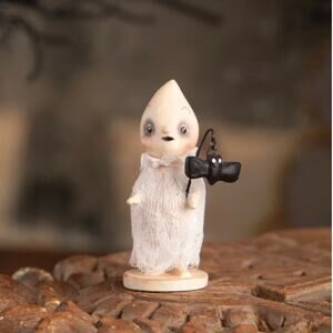 Bethany Lowe Mini Going Batty Ghost Halloween Figure NEW ML4094
